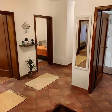 Haus Natura Apartment Jurdani