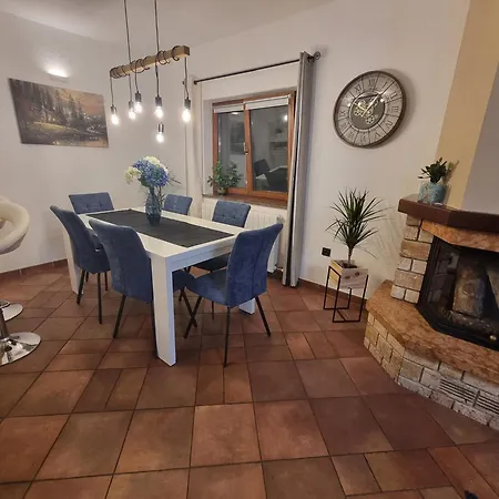 Haus Natura Apartment Jurdani