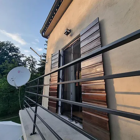 Haus Natura Apartment Jurdani